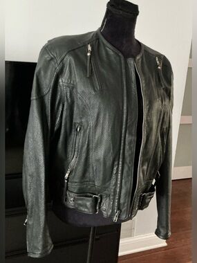 Stylish HARLEY DAVIDSON genuine leather jacket 🖤